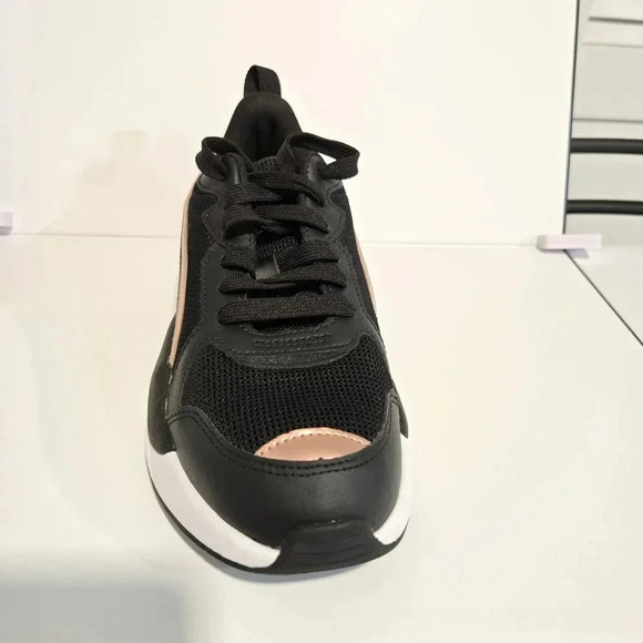 Puma Black and Rose Gold Sneakers – Stylish and Sporty - Picture 9 of 13